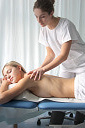 Na masérské rekvalifikačním kurzu v EduSpa College se naučíte správnou techniku pro masáž šíje.